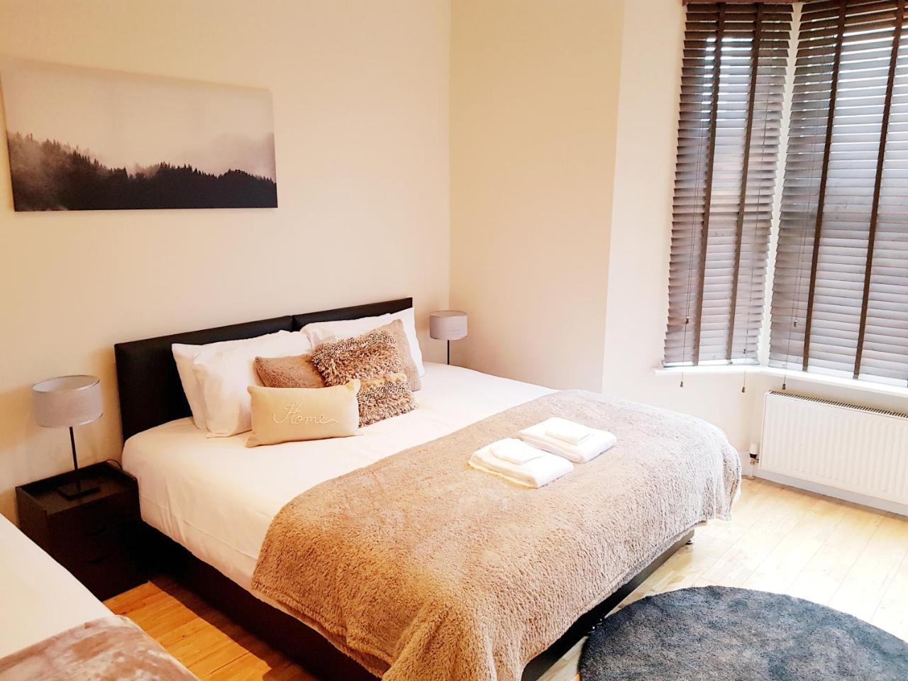 Cogie Abode Bed and Breakfast Enfield Εξωτερικό φωτογραφία